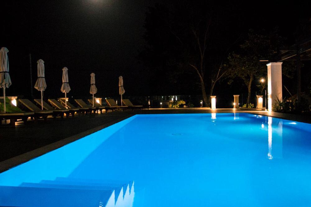Sea And Creek Villa Katelios Exterior photo